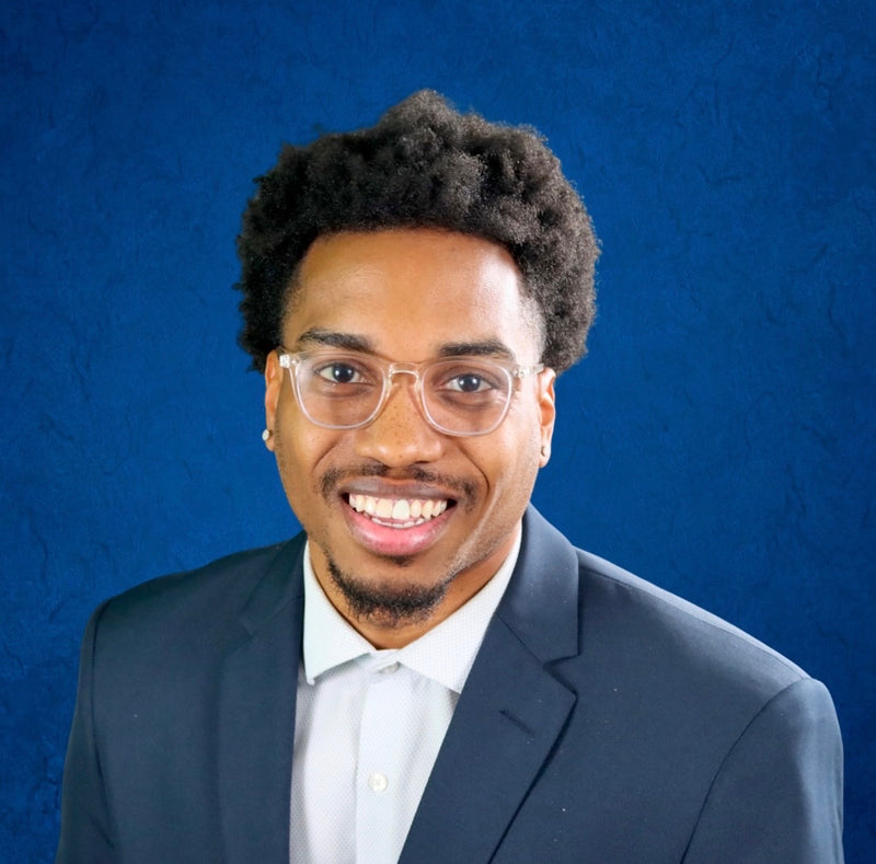 TERRENCE LAKES JR.